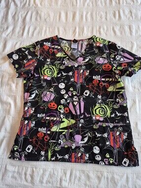 Nightmare Before Christmas women's M Scrub top 100% cotton VGUC